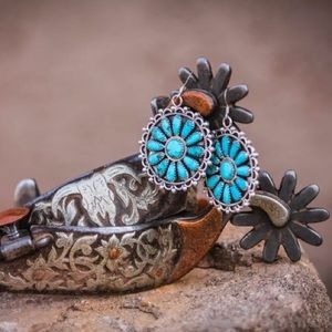 The Tombstone Earring Authentic Native Made